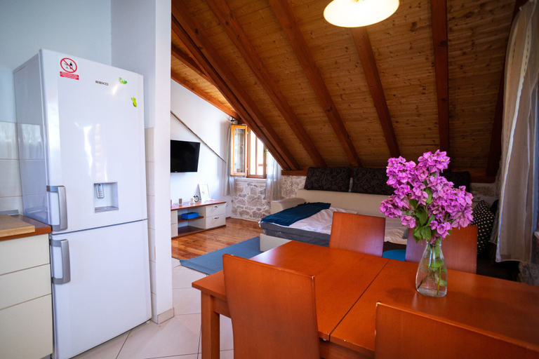 Others 5, Stone House Marino, Trogir