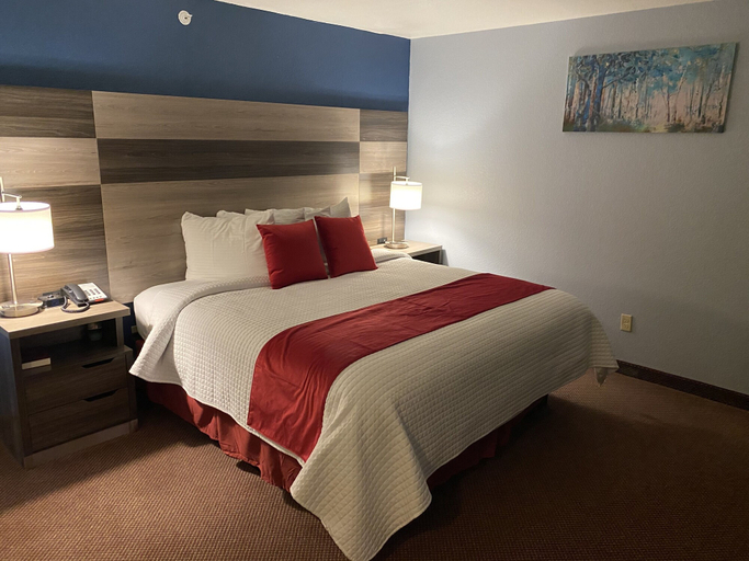 Bedroom 4, Garnett Hotel & RV Park, Anderson