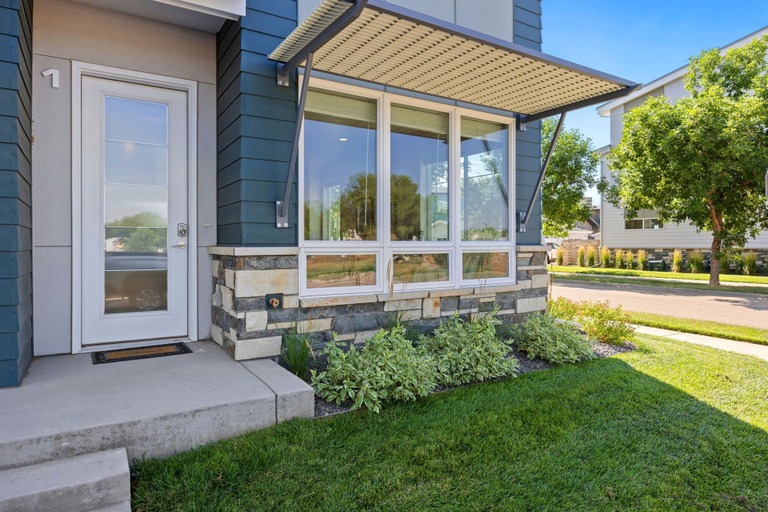 Exterior & Views 2, 938 Jerome St Unit 1, Larimer