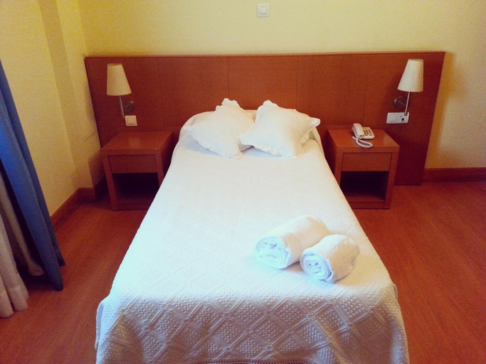 Bedroom 4, Hotel Ibaigune, Vizcaya