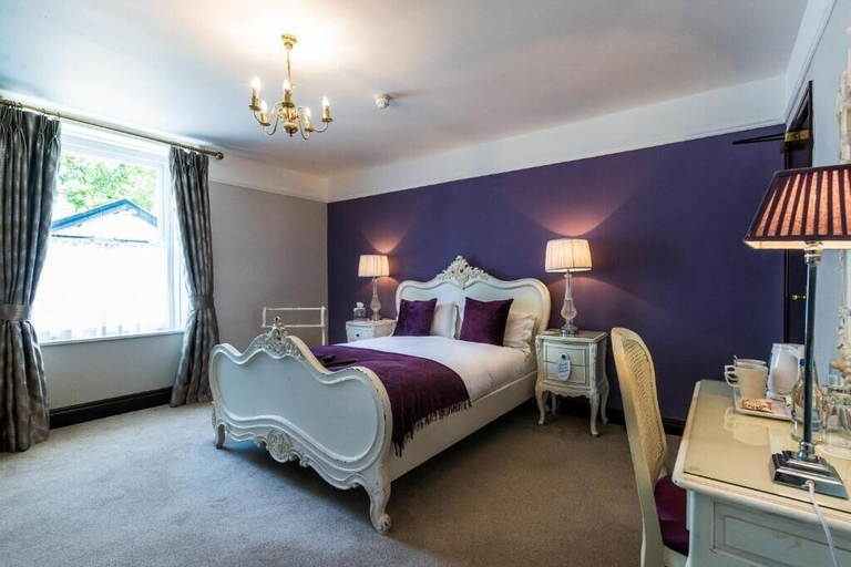 Bedroom 2, The Swan inn, Lancashire