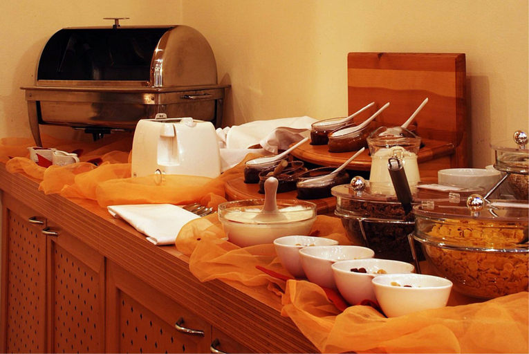 Food & Drinks 5, EA Hotel Tosca, Praha 1
