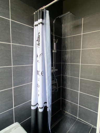 Bathroom 5, Manoir De La Croix Saint Louis, Yonne