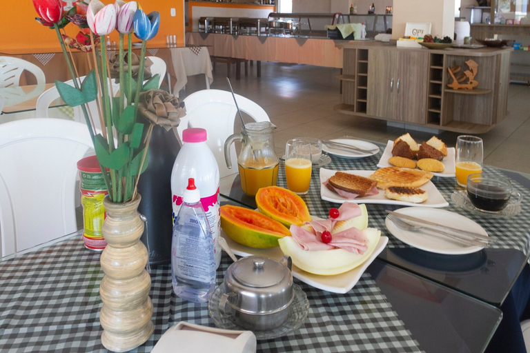 Food & Drinks 4, Wellness Inn, Campos