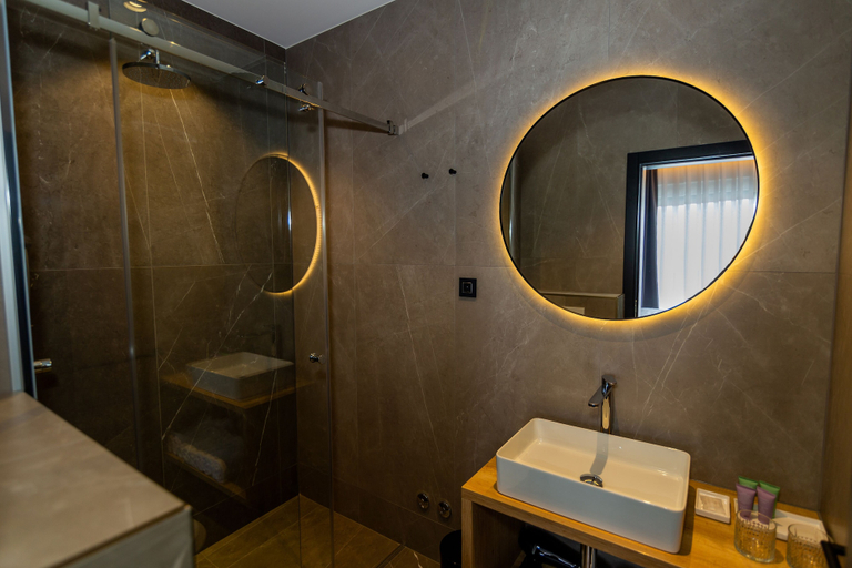 Bathroom 5, Boutique ROOMs 76, Imotski