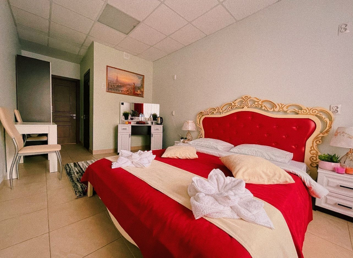 Bedroom 3, Hotel Complex Camelot, Lyuberetskiy rayon