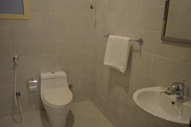 Bathroom 5, Terrace View 3 serviced apartments, Dammam