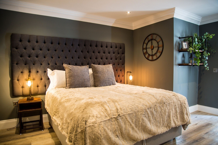 Bedroom 3, The Hotel Chester, Cheshire West and Chester