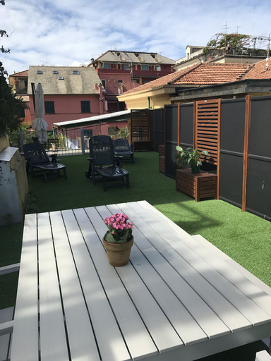 Others 5, Affittacamere Il Borgo, La Spezia