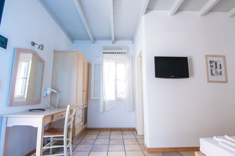 Bedroom 3, Far Out Village, South Aegean
