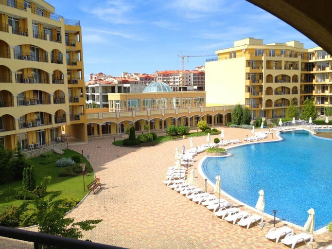 Exterior & Views 2, Aheloy Palace Apartments, Pomorie