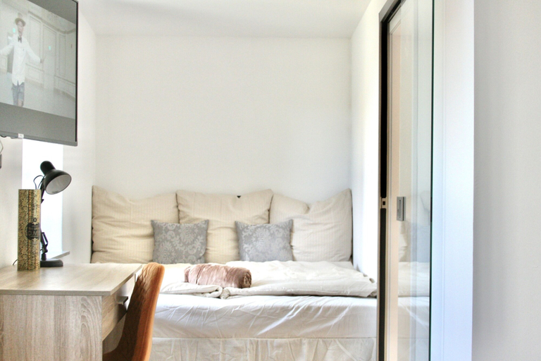 Bedroom 3, The Manhattan A Boutique Hotel By American Ease, Neustadt an der Waldnaab