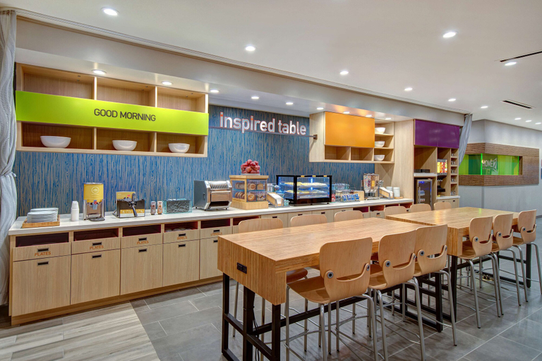 Food & Drinks 5, Home2 Suites by Hilton Burleson, Fort Worth