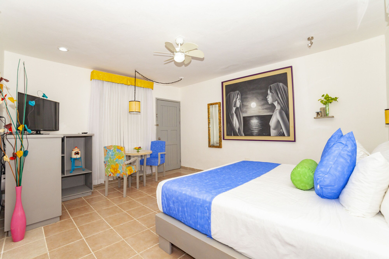 Bedroom 3, Mestizo Gallery, Cozumel