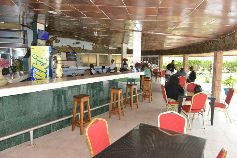 Food & Drinks 5, Hotel Novela Star, Golfe (incl Lomé)