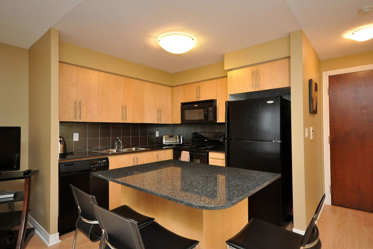 Others 5, NAPA Furnished Suites - Square One, Peel