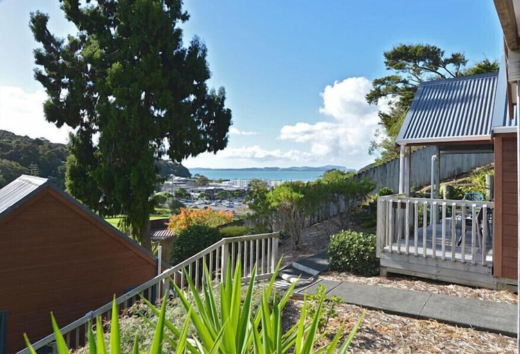 Others 5, Bay Cabinz Motel, Far North