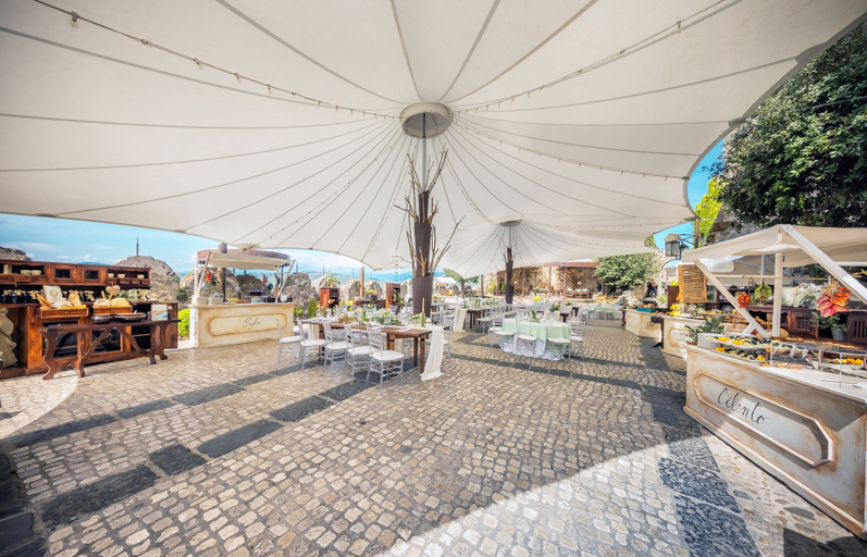 Food & Drinks 5, Castello di Limatola, Benevento