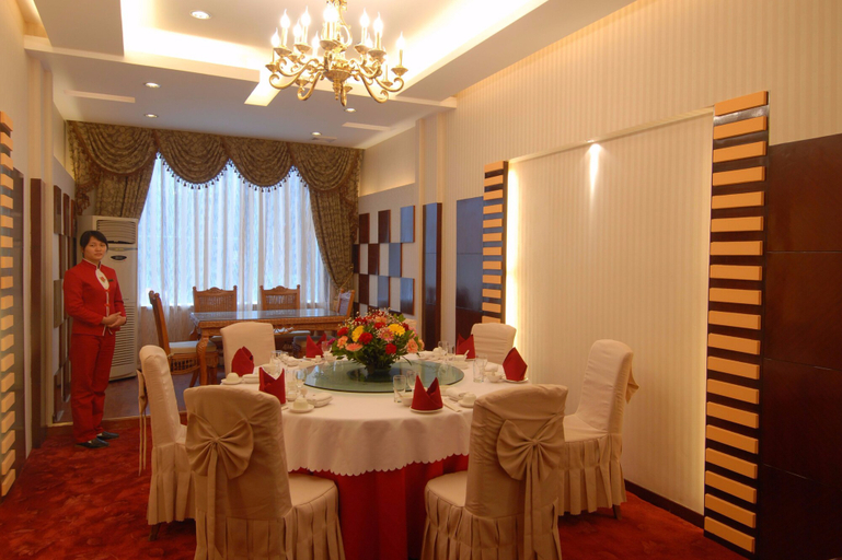Food & Drinks 5, YangShuo New Century Hotel, Guilin