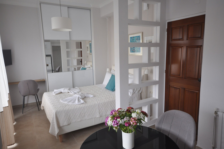 Bedroom 5, Chania Apartments, Crete