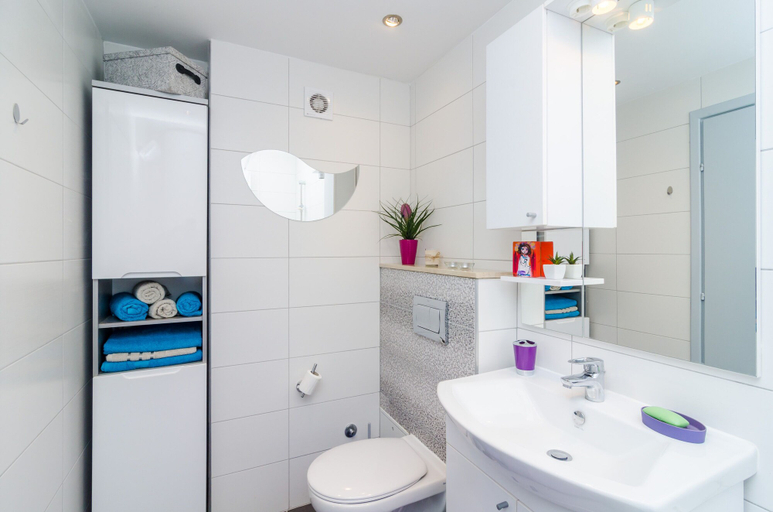 Bathroom 4, Sun City Apartment, Dubrovnik