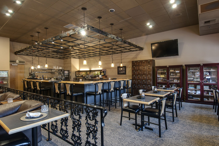 Food & Drinks 5, Little Creek Casino Resort, Mason