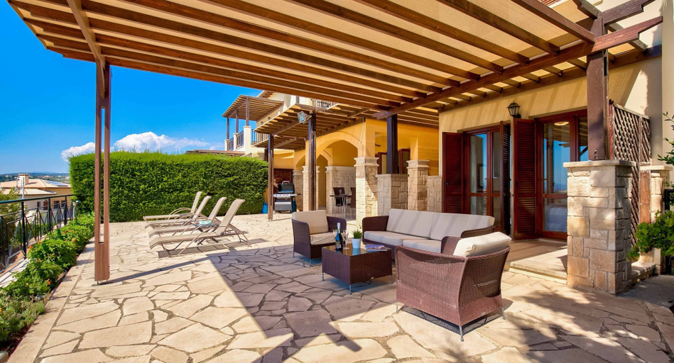 Exterior & Views 2, Apartment CC02 - Incredible Sea Views