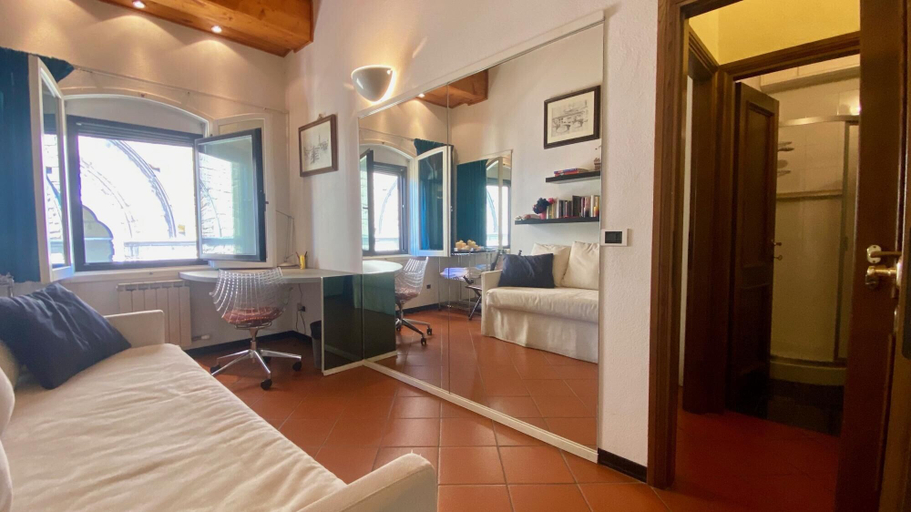 Bedroom 4, Appartamento Lamberti, Florence