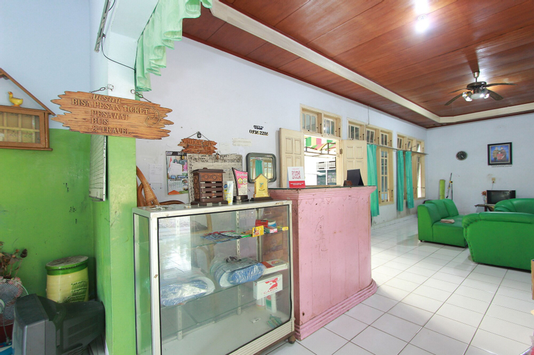 Public Area 3, SUPER OYO 1865 Hotel Ss Syariah, Bengkulu