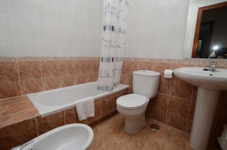Bathroom, 106305 - Apartment in Isla, Cantabria