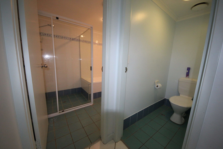 Bathroom, The Avenues Unit 2 at South West Rocks, Kempsey