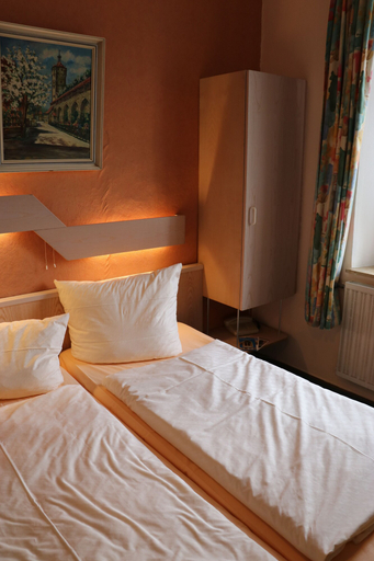 Bedroom 2, Hotel Gasthof Post, Ansbach