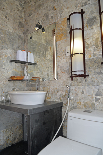 Bathroom 3, Truc Huy Villa, Da Nang