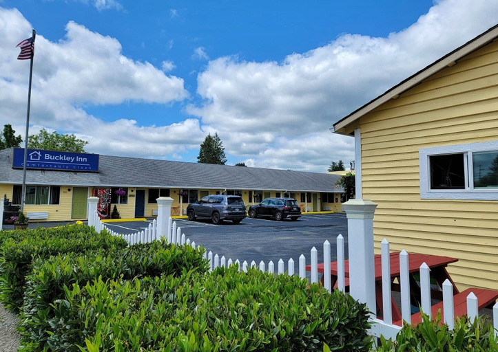 Exterior & Views, Buckley Inn, Pierce