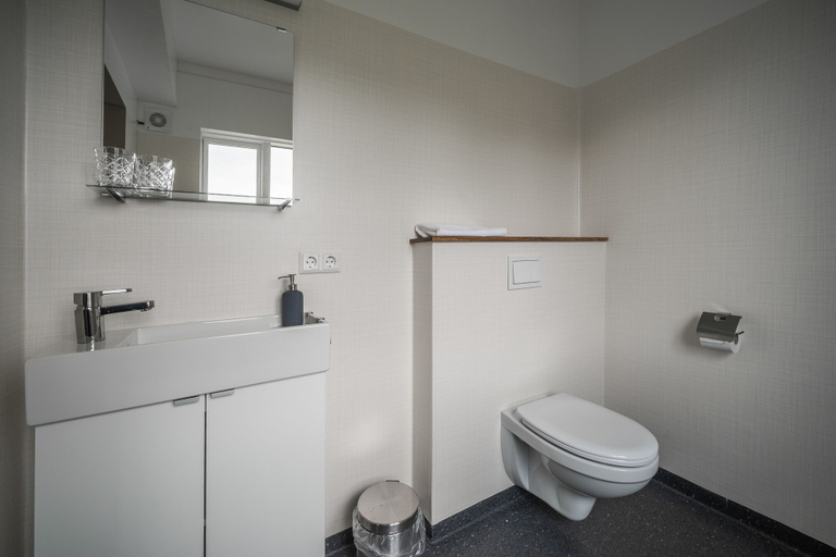 Bathroom 4, Holt Inn, Ísafjarðarbær