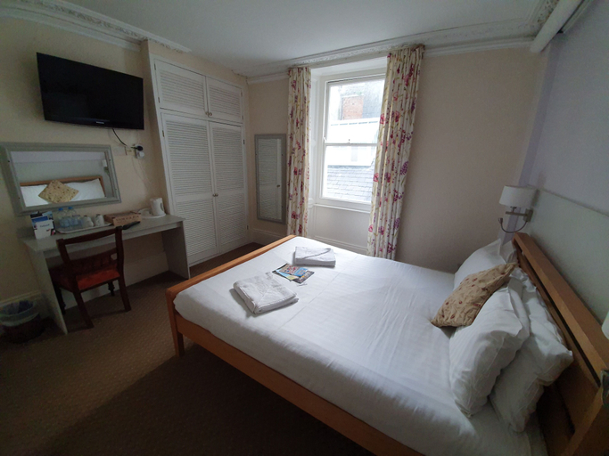 Bedroom 4, Alexandra Hotel, Dorset