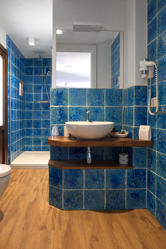 Bathroom 4, Hotel Sopra Le Mura, Trapani