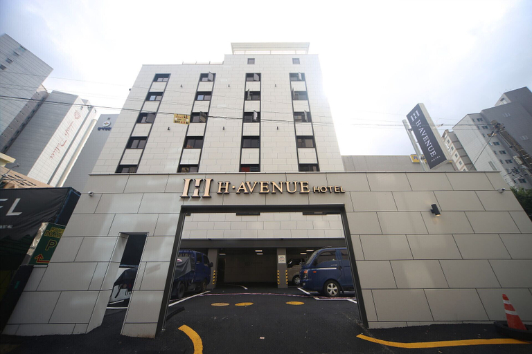 Exterior & Views 2, H Avenue Hotel, Dongnae