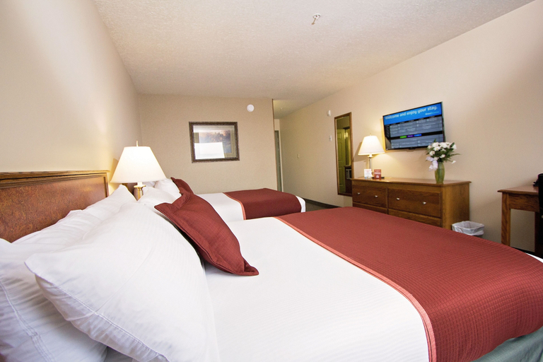 Bedroom 3, Service Plus Inns & Suites Drayton Valley, Division No. 11
