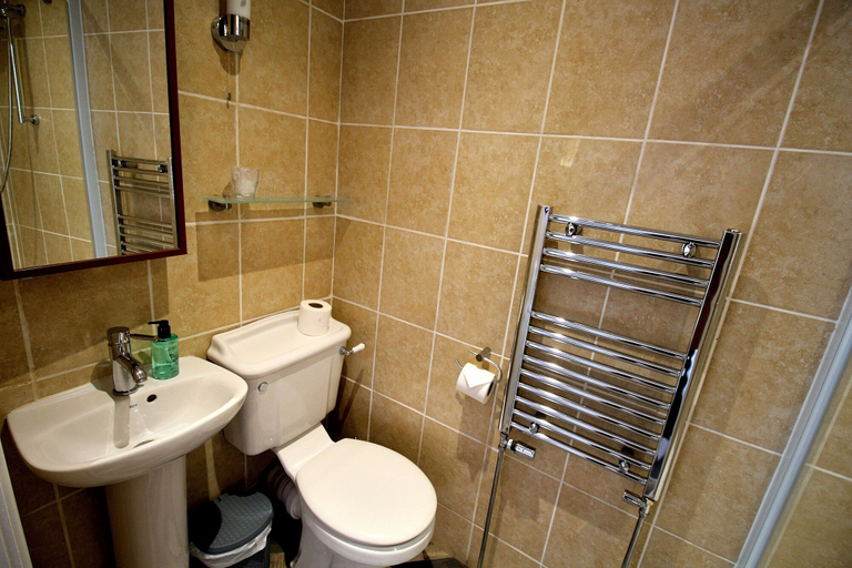 Bathroom 3, Hamilton, Lincolnshire