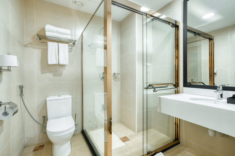 Bathroom 4, Kibo Palace Hotel Moshi, Moshi Urban