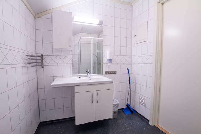 Bathroom 4, Sveastranda Camping, Gjøvik