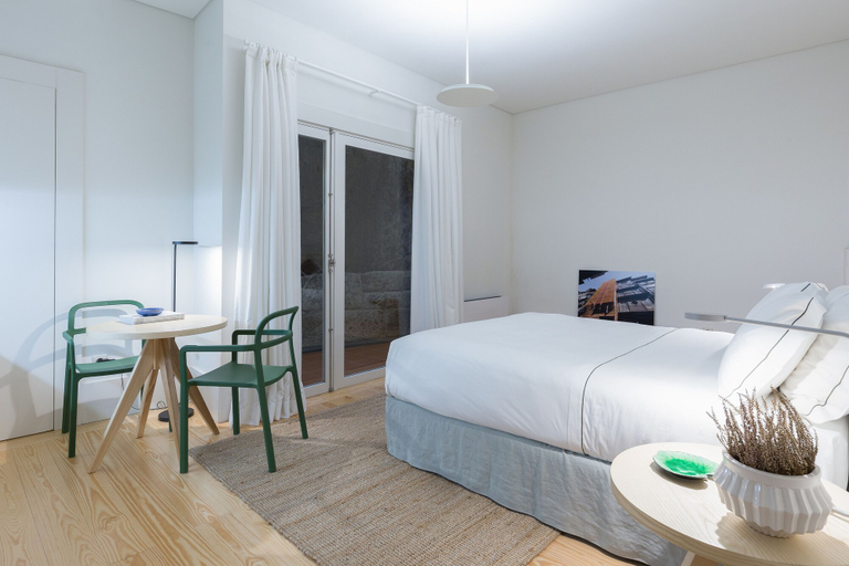 Bedroom 3, B28 Apartments, Porto