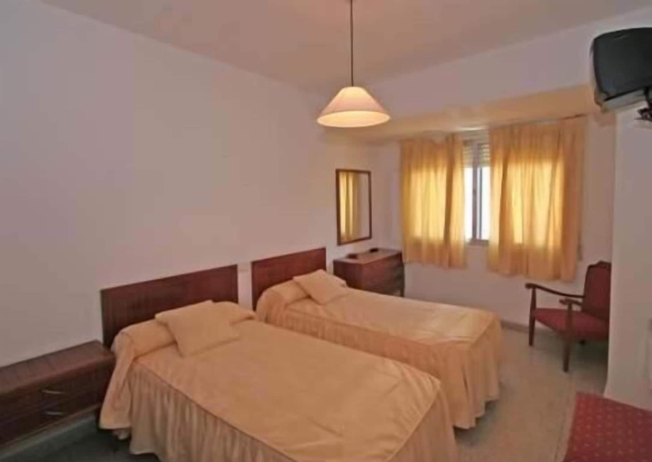 Bedroom 3, Hotel Angelito, Pontevedra