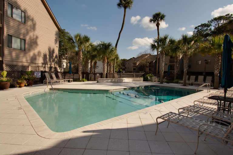 Sport & Beauty 5, Spacious Condo in the Heart of Hilton Head, Beaufort
