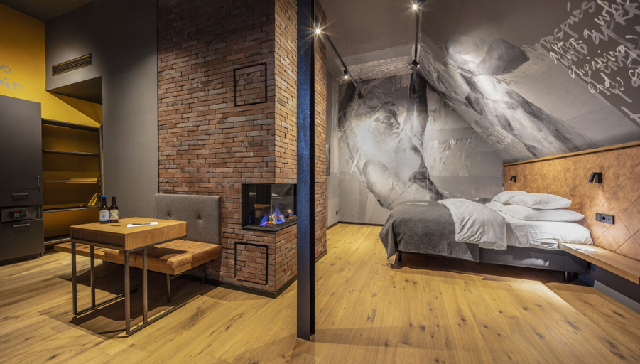 Bedroom 3, Liebesbier Urban Art & Smart Hotel, Bayreuth