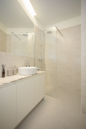 Bathroom 3, Liiiving - Aliados Stone Apartment, Porto