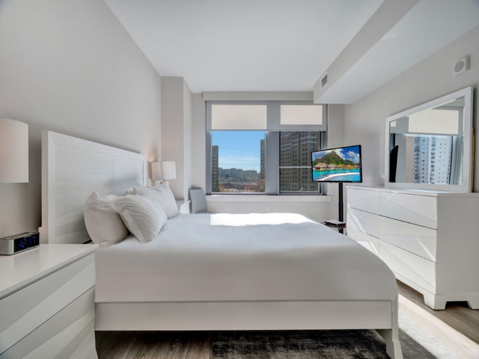 Bedroom 3, Global Luxury Suites Crystal City, Arlington