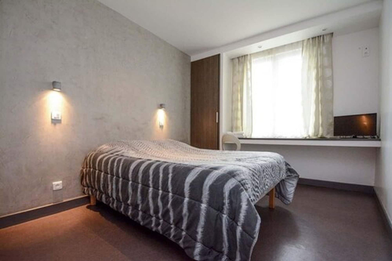 Bedroom 4, HOTEL DE LA POMME D'OR, Aube