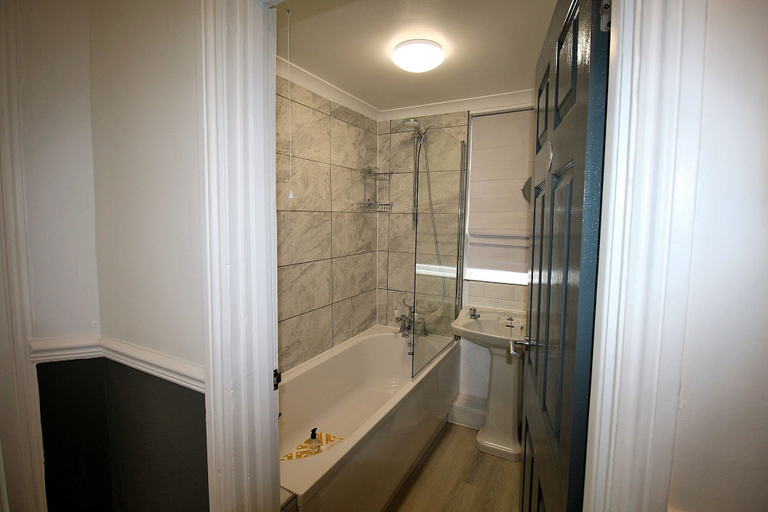 Bathroom 3, Hamilton, Lincolnshire